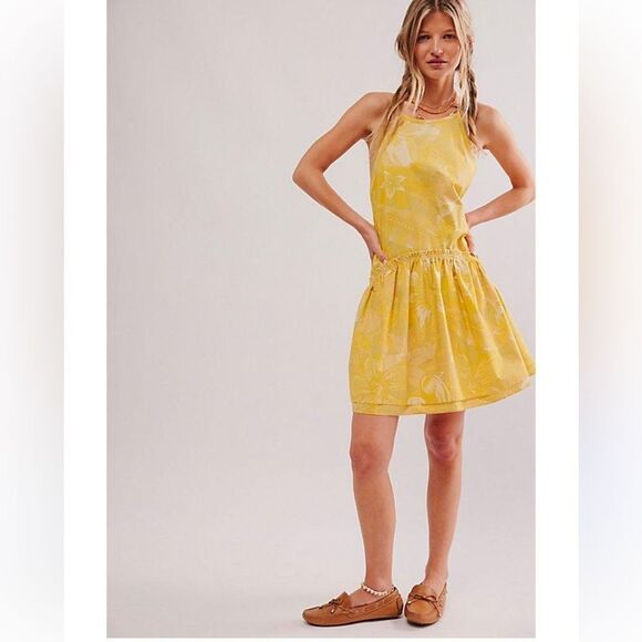 Free People Deserted Island Mini Dress in Yellow NWOT - Picture 6 of 11